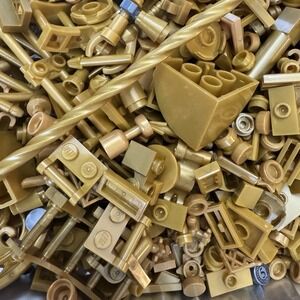 Lego Blulk Pieces / 100 Piece Lot Metallic‎ Mix / Mostly Gold / Clean and Ready!